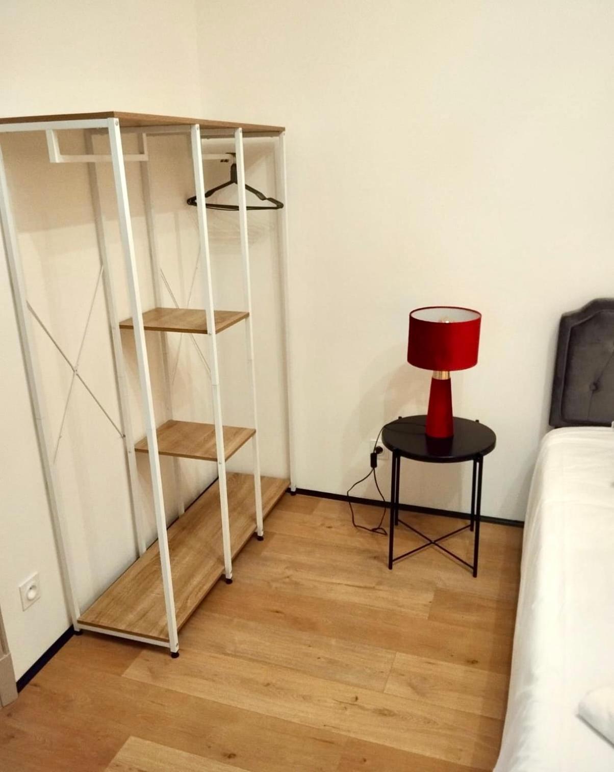 Sainte Cecile 1- Appartement Spacieux Et Lumineux Vichy Exterior foto